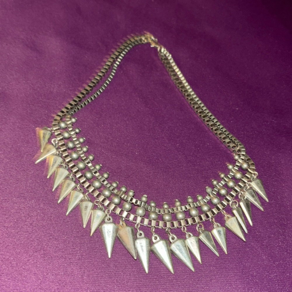 Silver chain spiked necklace